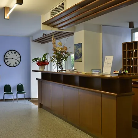 Mistral Hotel 3*