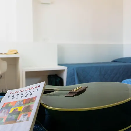 Mistral Hotel 3*