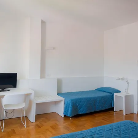 Mistral Hotel
