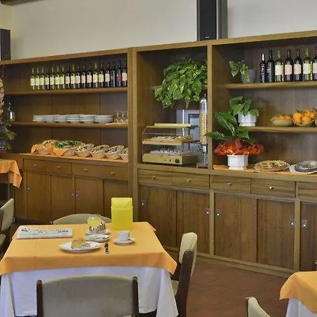 Mistral Hotel