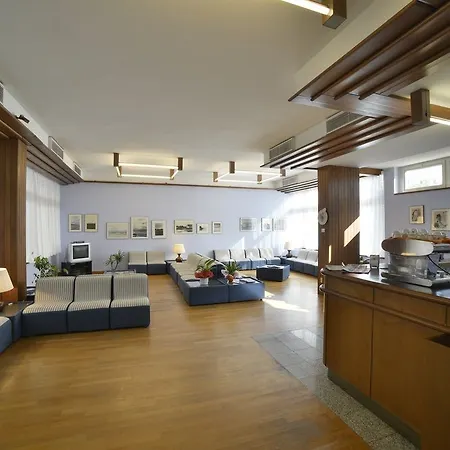 Szálloda Mistral 3*